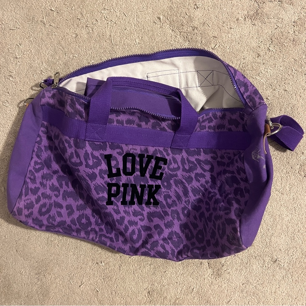 VS Pink Purple Cheetah Duffel Bag